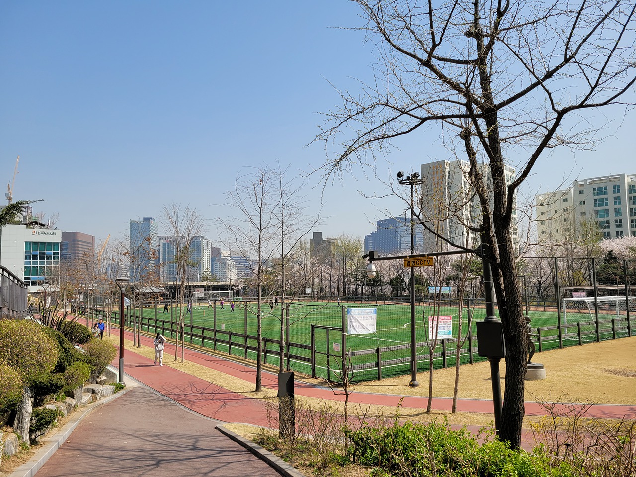 泰州常规赛阶段曾0-4负于南通，而决赛泰州点球战胜南通夺冠